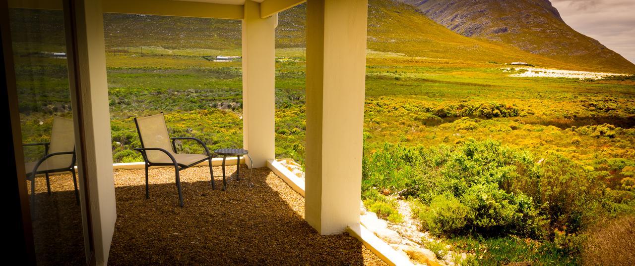Kapensis Guesthouse Pringle Bay Exteriör bild